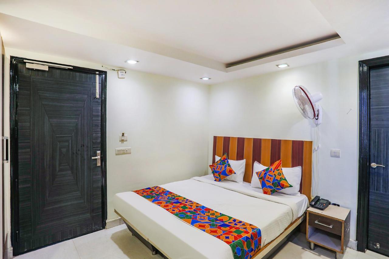 Fabhotel Trio Continental Patel Nagar Nové Dillí Exteriér fotografie